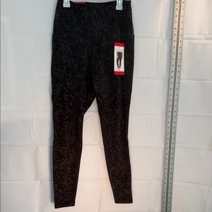 Danskin Contour Leggings Black Camo High Rise Workout Pants Size M NWT